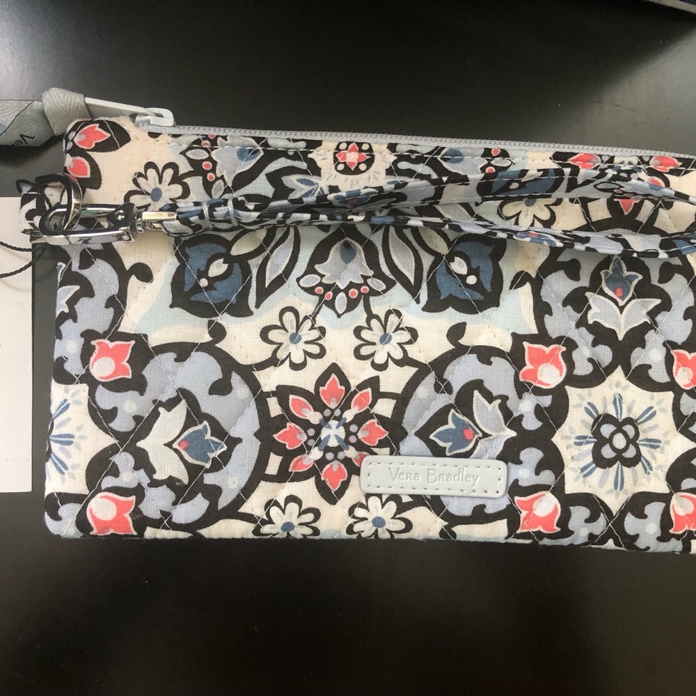 Vera Bradley Tech Wristlet
